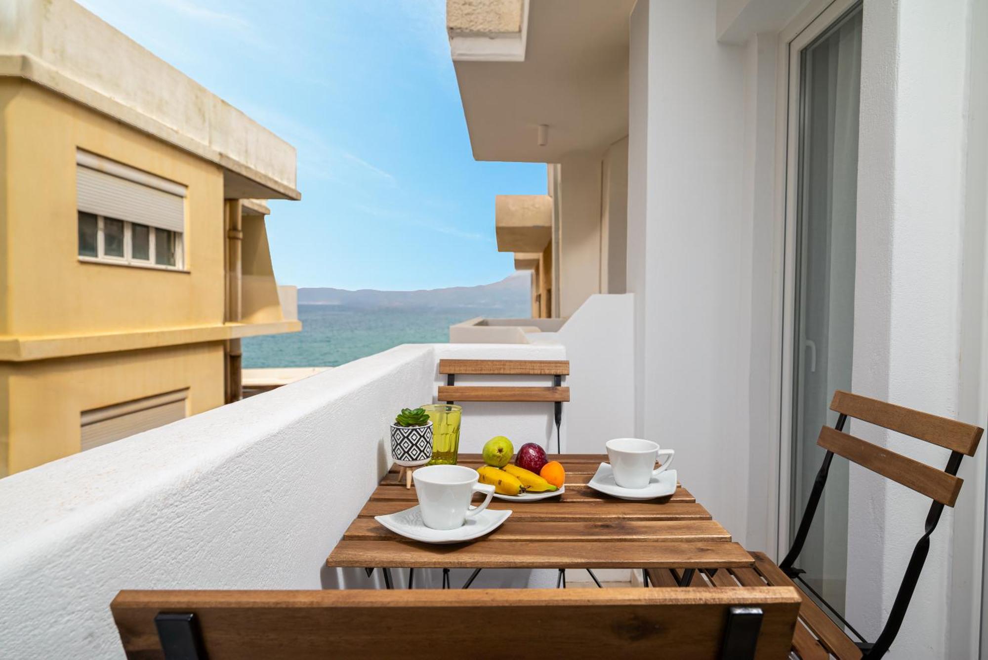 Makas Suites 헐소니소스 외부 사진