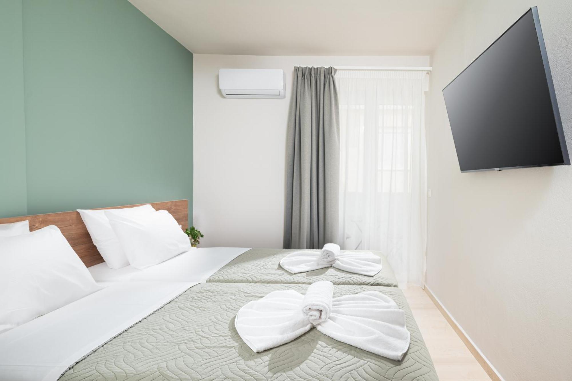 Makas Suites 헐소니소스 외부 사진