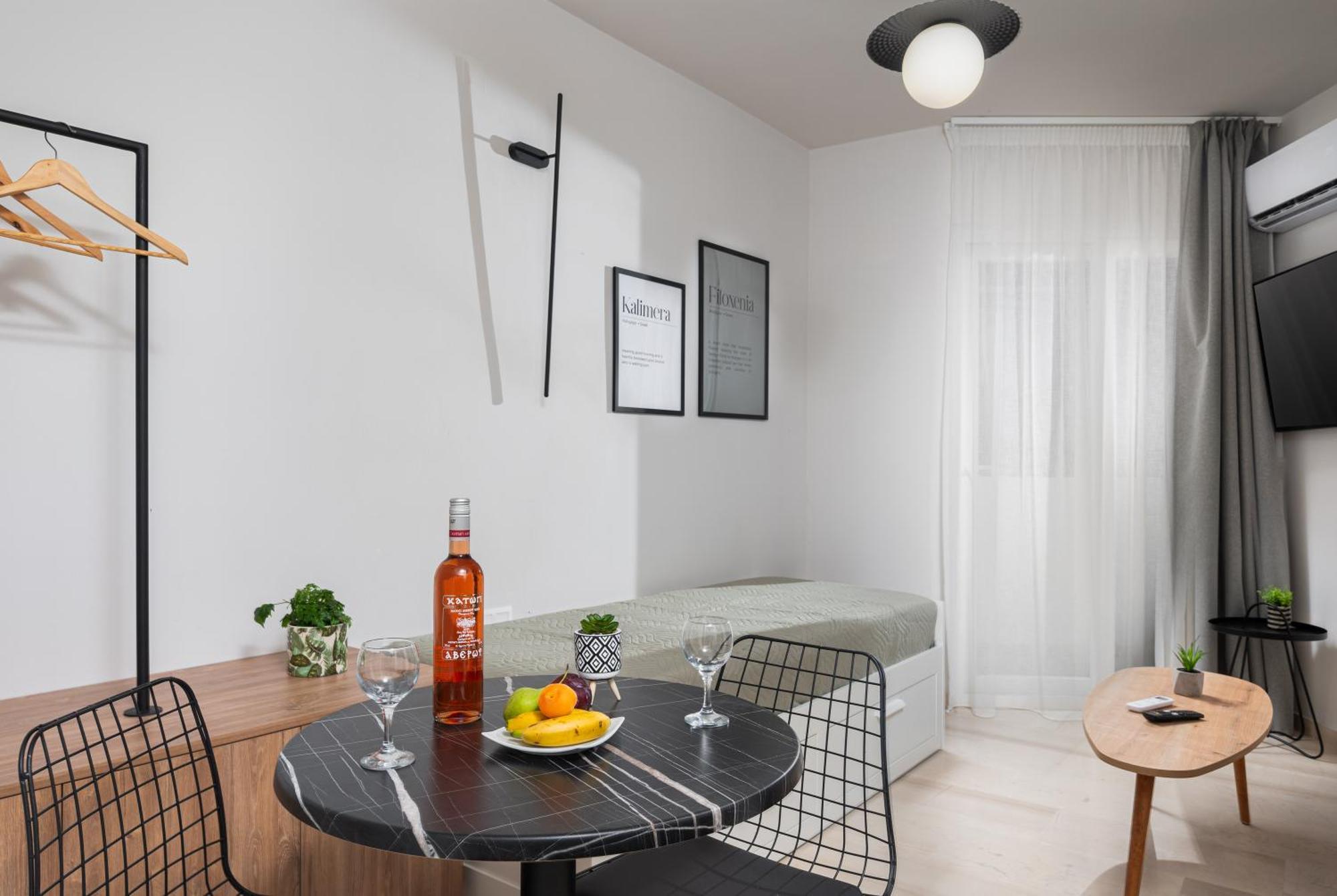 Makas Suites 헐소니소스 외부 사진